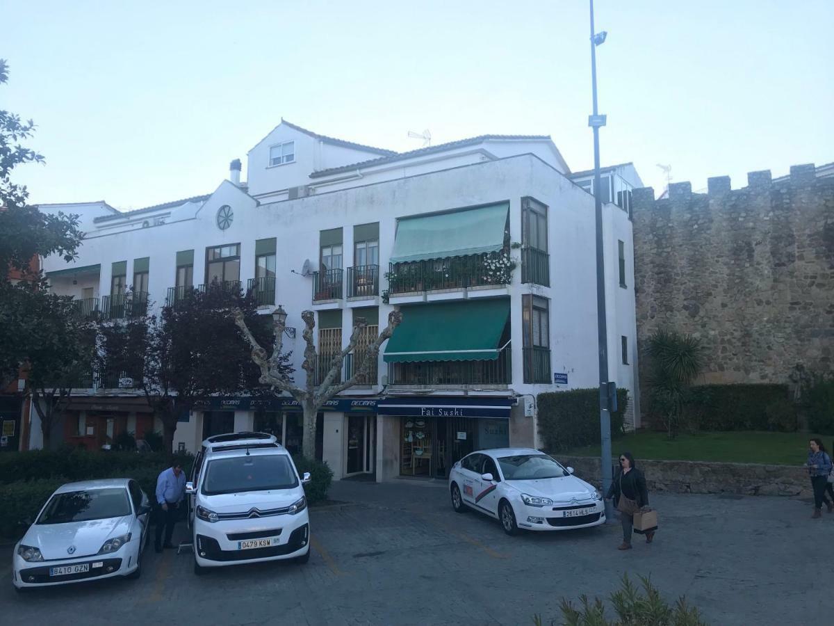 Apartamento Dacosta Plasencia Dış mekan fotoğraf