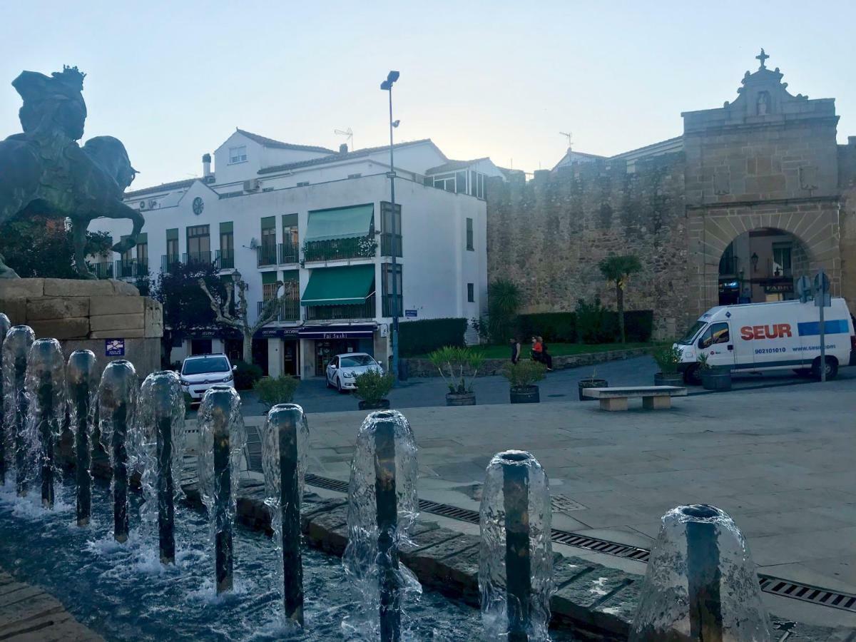 Apartamento Dacosta Plasencia Dış mekan fotoğraf