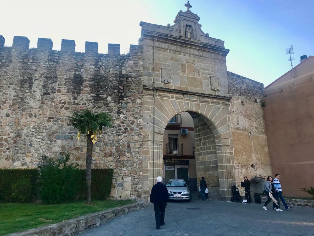 Apartamento Dacosta Plasencia Dış mekan fotoğraf